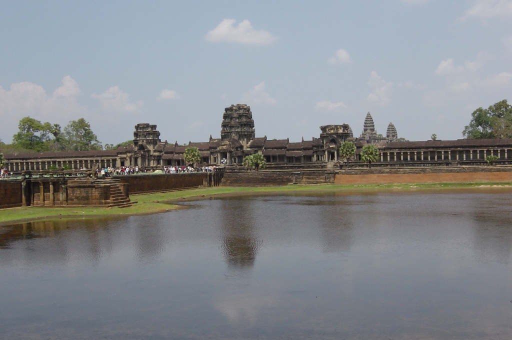 My Angkor Wat Temple Memories : Cambodia (Apr'04) 2