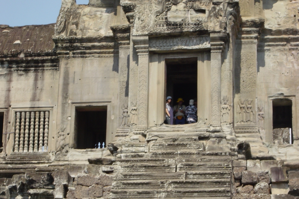 My Angkor Wat Temple Memories : Cambodia (Apr'04) 15