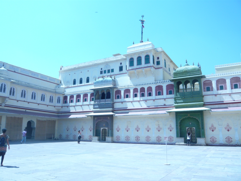 Day 6 - Walking Around City Palace : Jaipur, India (Mar'11) 21