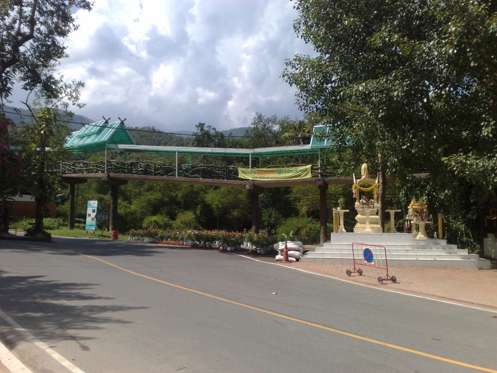 Day 2 - Visited Chiang Mai Zoo On My Birthday : Thailand (Nov'11) 13