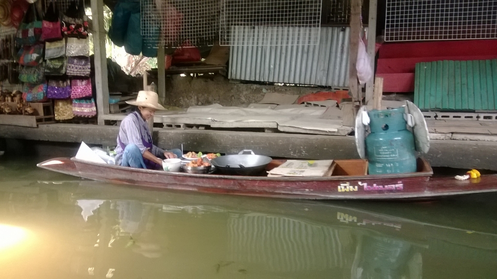 Day 5 - Visited Damnoen Saduak Floating Market With Family : Kanchanaburi, Thailand (Mar'14) 14