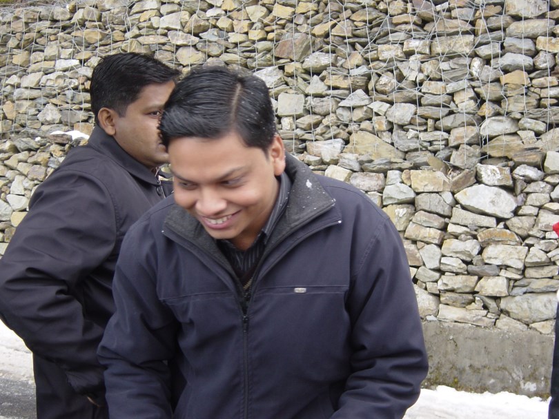 Team Building Activities in Dhanaulti Snowfall : India (Dec'06) 10