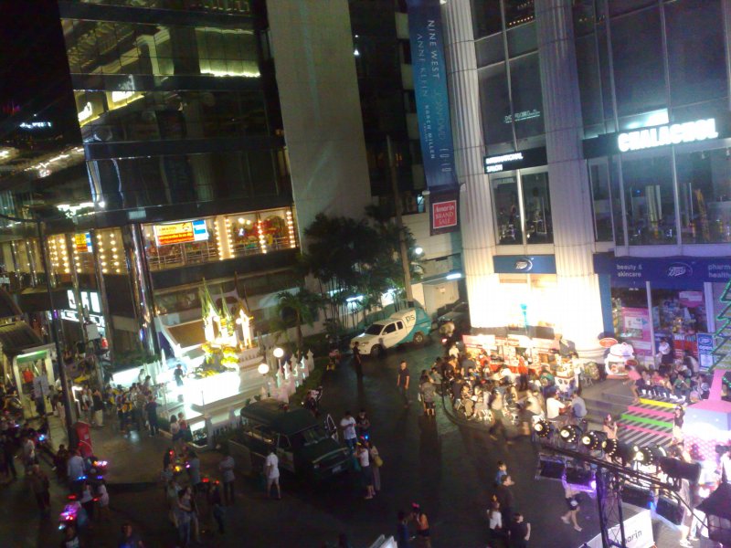 Celebrating New Year in Bangkok : Thailand (Dec'11) 11