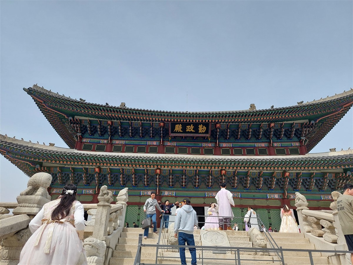 Day 2 - Visited Geongbokgung Palace & Insadong Area : Seoul, South Korea (Apr'24) 9