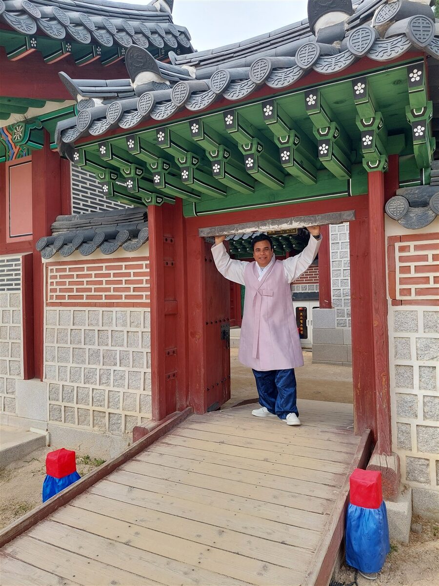 Day 2 - Visited Geongbokgung Palace & Insadong Area : Seoul, South Korea (Apr'24) 31